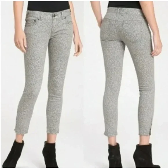 Free People Denim Gray Lace Print Skinny Zipper Ankle Jeans Size 29 FAIR - Picture 2 of 14